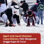Ngeri! Arab Saudi Dihantam Cuaca Ekstrem, Petir Mengamuk hingga Hujan Es Turun Bersamaan