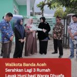 Walikota Banda Aceh Serahkan Lagi 3 Rumah Layak Huni bagi Warga Dhuafa